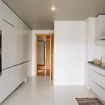 Daire Ascou - 3 Bedrooms In Parque Nacoes *