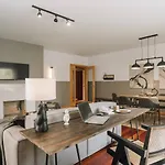 Ascou - 3 Bedrooms In Parque Nacoes Appartamento