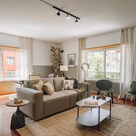 Апартаменты Ascou - 3 Bedrooms In Parque Nacoes *