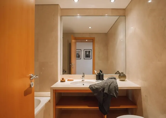 Ascou - 3 Bedrooms In Parque Nacoes شقة